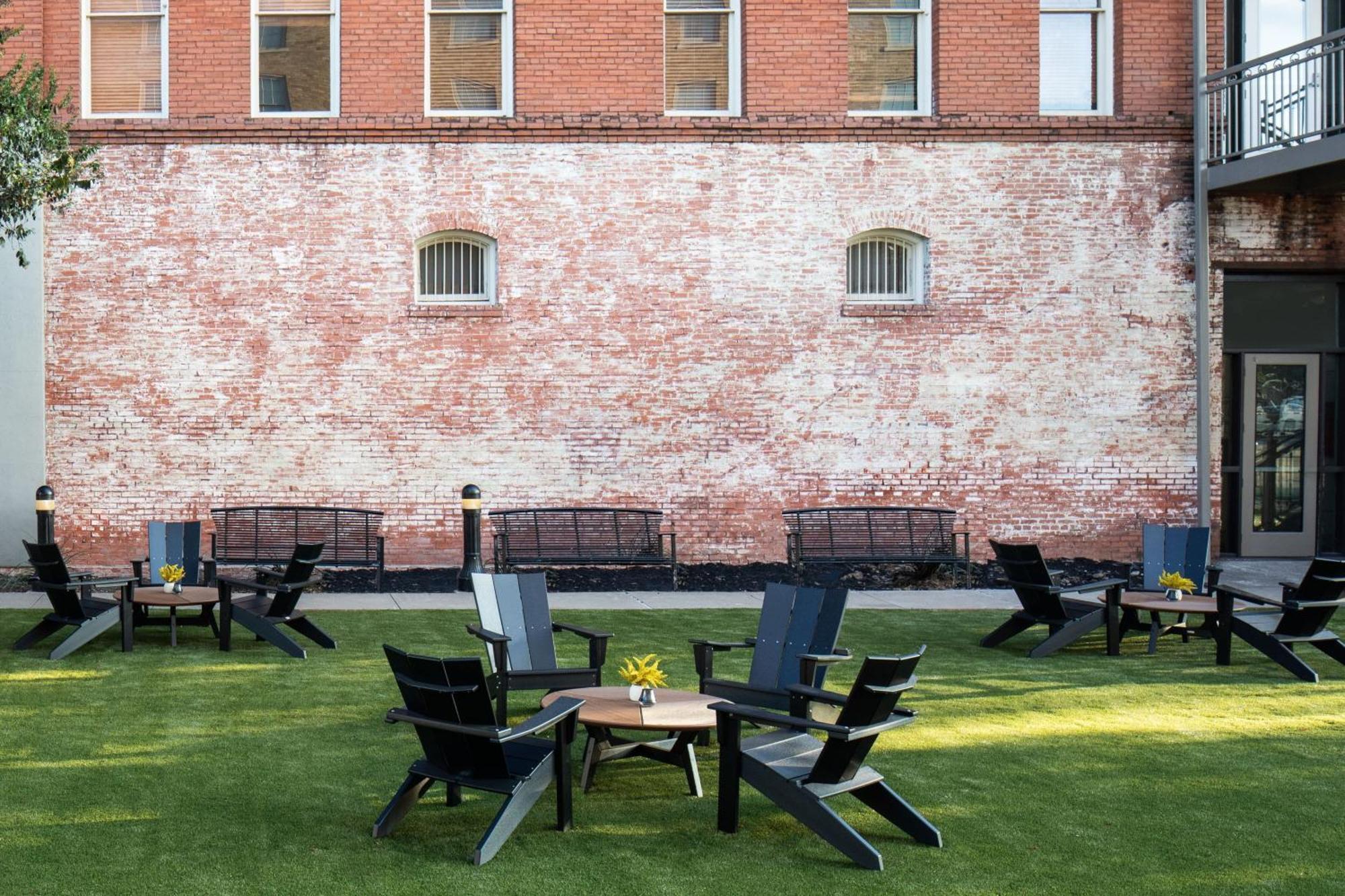 The Lasalle Hotel, Bryan College Station, A Tribute Portfolio Hotel Екстер'єр фото