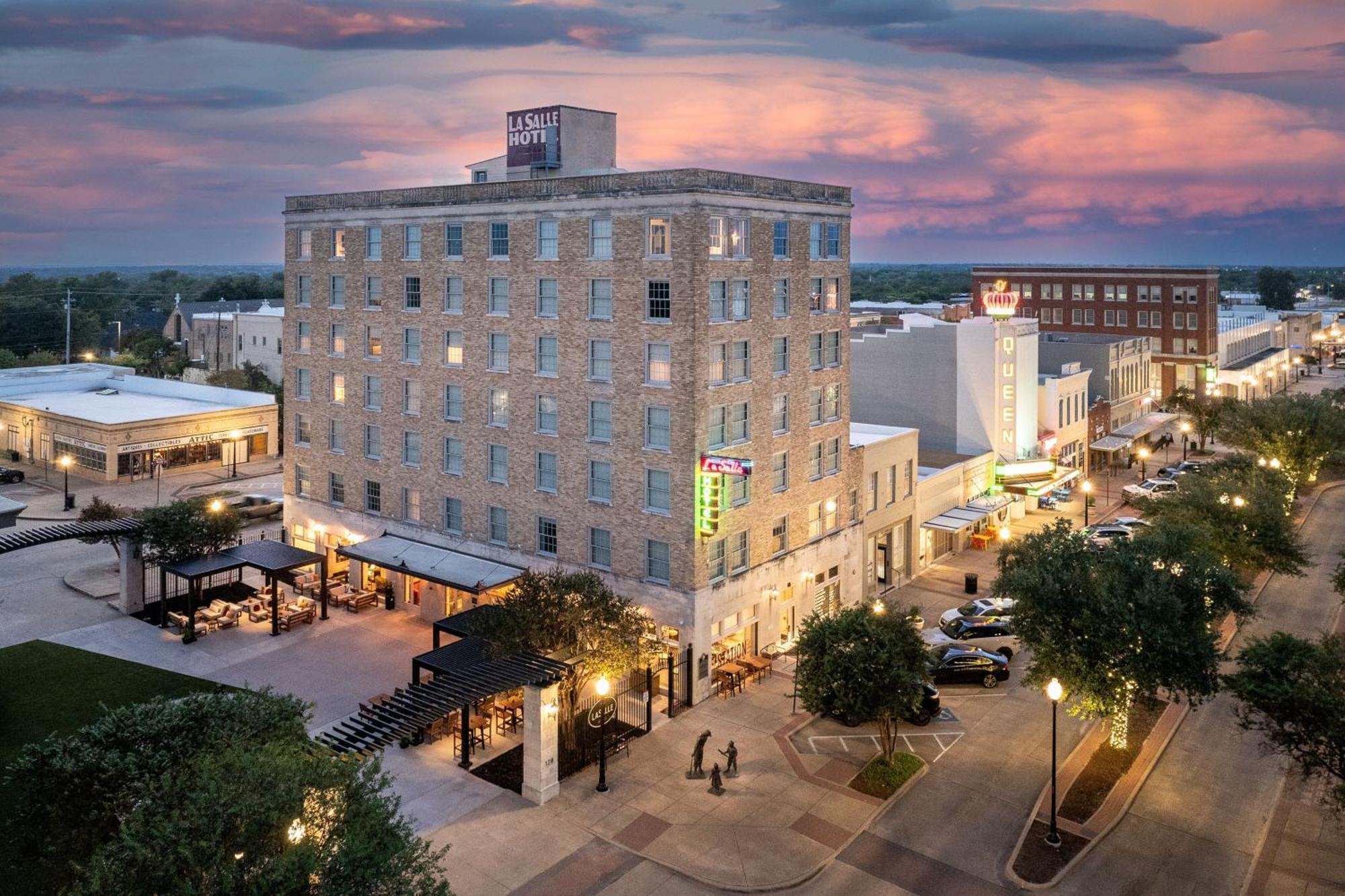 The Lasalle Hotel, Bryan College Station, A Tribute Portfolio Hotel Екстер'єр фото